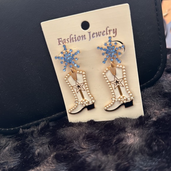 Dazzling Cowgirl Boots - Tan Cow Print - Picture 3 of 6